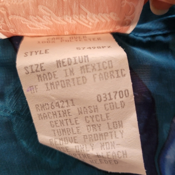 Vintage Wrap-Around Robe by Angelique / Size Medium - Picture 8 of 8